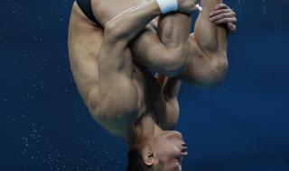 男子10米台跳水决赛